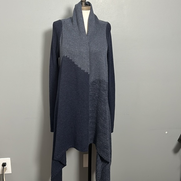 Calvin Klein Wrap Blue Asymmetrical Open Front Sweater size Large - Picture 2 of 16